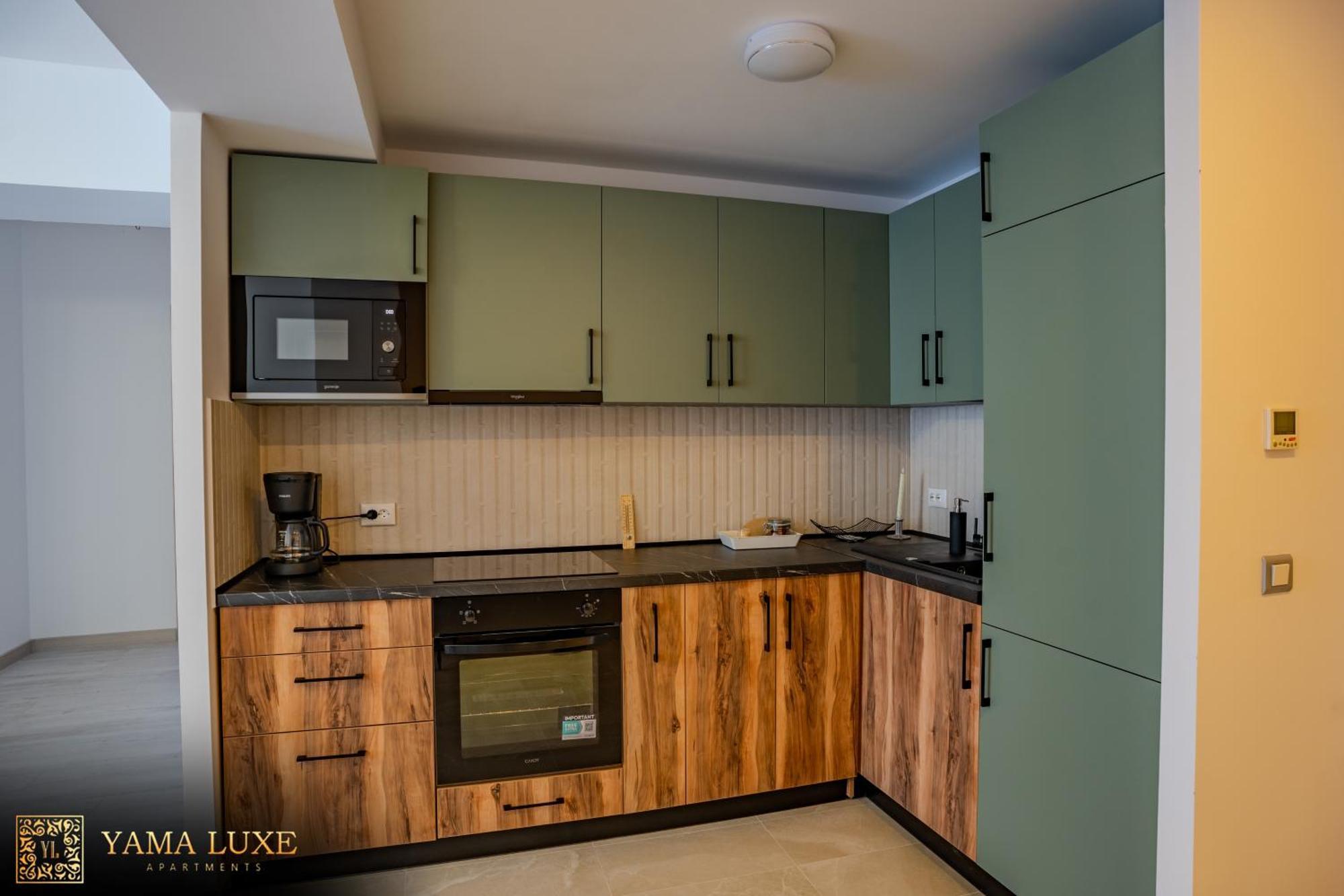 Yamaluxe Apartments - Blue & Pink Vibes Бухарест Экстерьер фото